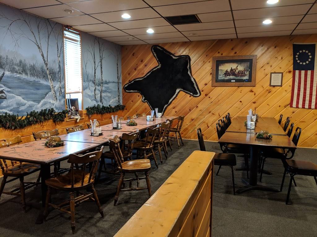Gingers Hide Away LLC | restaurant | 302 E Lake St, Horicon, WI 53032, USA | 9204854856 OR +1 920-485-4856