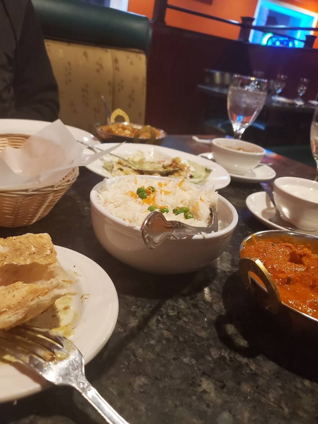 Durbar Nepalese and Indian Bistro | restaurant | 1525 W Eisenhower Blvd, Loveland, CO 80537, USA | 9709667362 OR +1 970-966-7362