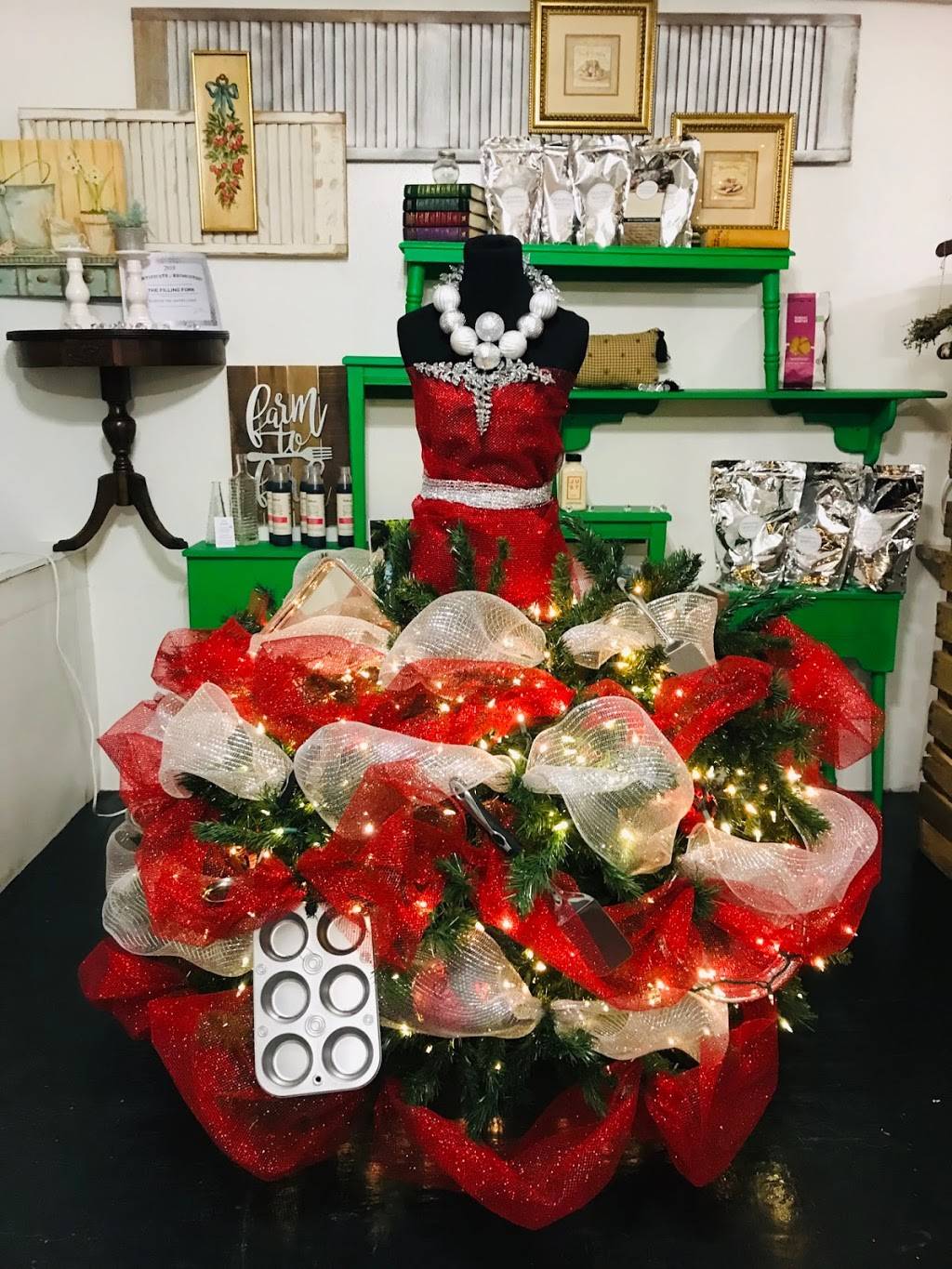 The Filling Fork | restaurant | 102 SW Suwannee Ave, Branford, FL 32008, USA | 3869356200 OR +1 386-935-6200