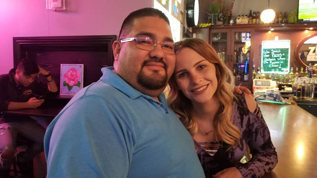 Zubar and Grill | restaurant | 8436 Brookfield Ave, Brookfield, IL 60513, USA | 7084854504 OR +1 708-485-4504