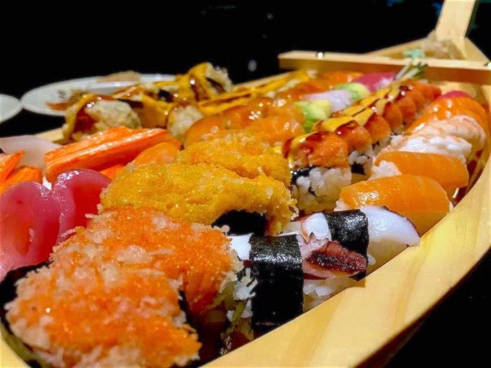 Izumi sushi hibachi all you can eat | restaurant | 2844 Thousand Oaks Dr, San Antonio, TX 78232, USA | 2105385121 OR +1 210-538-5121