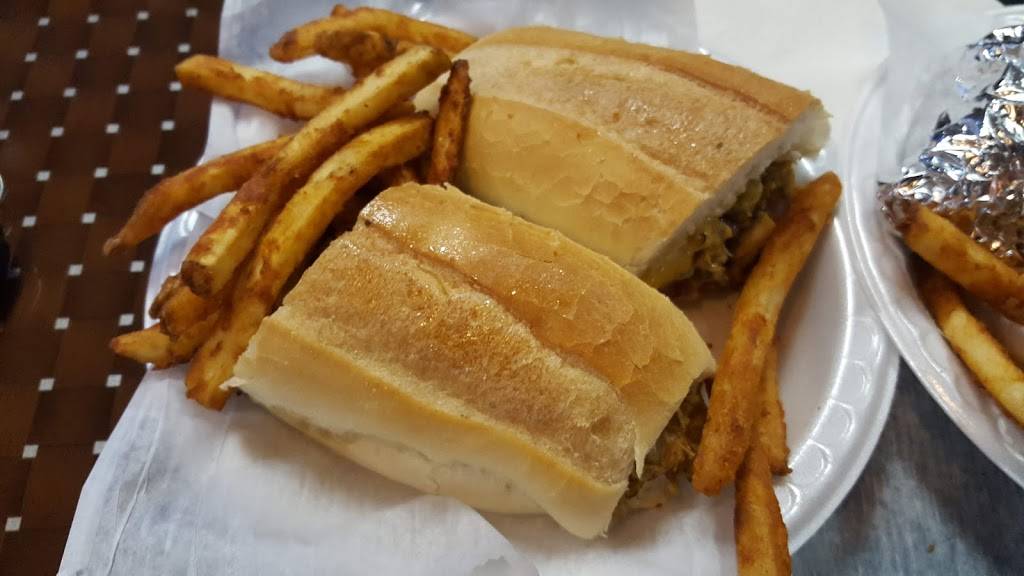 Mix Platters Halal Boys | restaurant | 101 Plaza Center, Secaucus, NJ 07094, USA | 2012102755 OR +1 201-210-2755