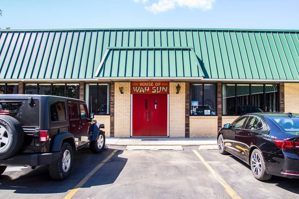 House of Wah Sun | restaurant | 4319 N Lincoln Ave, Chicago, IL 60618, USA | 7734770800 OR +1 773-477-0800