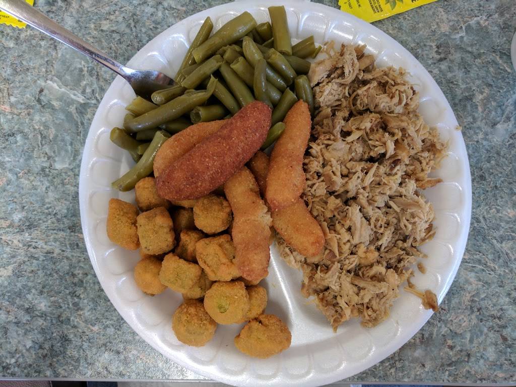 A & G Barbecue & Chicken | restaurant | 800 S Lake Park Blvd, Carolina Beach, NC 28428, USA | 9104588620 OR +1 910-458-8620