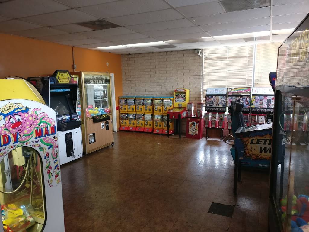 Giovannis Pizza | meal takeaway | 922 W Williamson Ave, Fullerton, CA 92832, USA | 7147734044 OR +1 714-773-4044