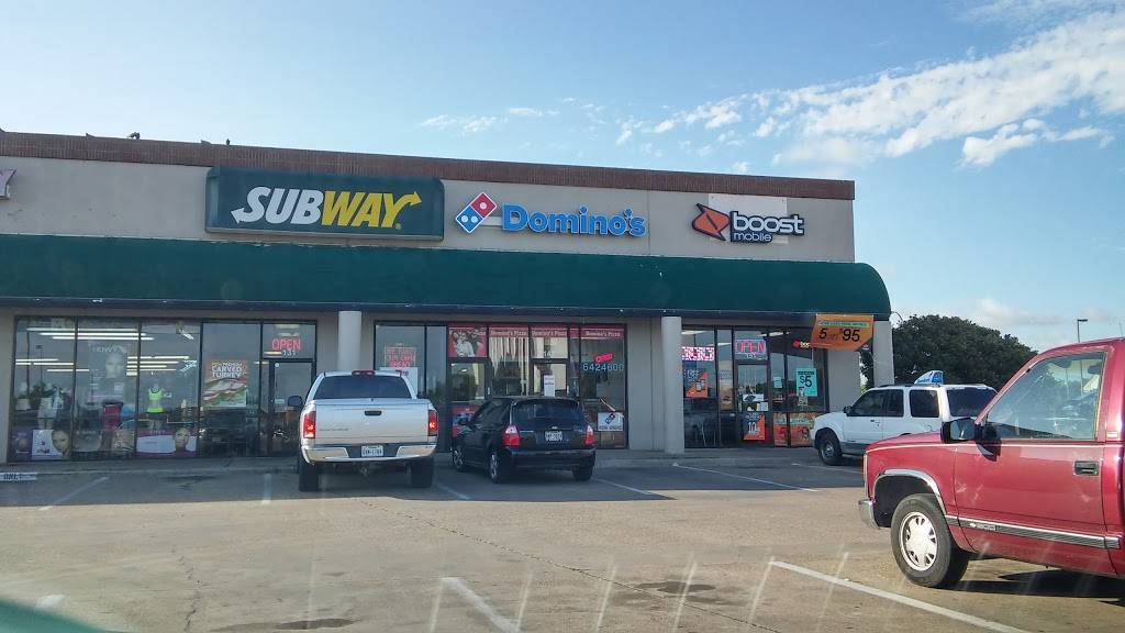 Dominos Pizza | meal delivery | 510 S Carrier Pkwy Ste 141, Grand Prairie, TX 75051, USA | 9726424600 OR +1 972-642-4600