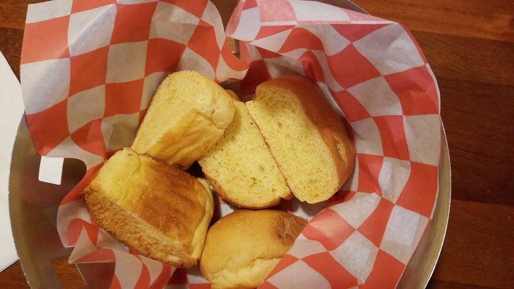 Mama Rosas Italian Family Restaurant | restaurant | 617 E Mercury Blvd, Hampton, VA 23663, USA | 7577233560 OR +1 757-723-3560