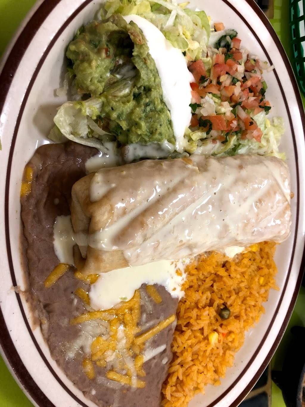 El Maya Mexican Restaurant | restaurant | 1049 Main Ave, De Pere, WI 54115, USA | 9206324348 OR +1 920-632-4348