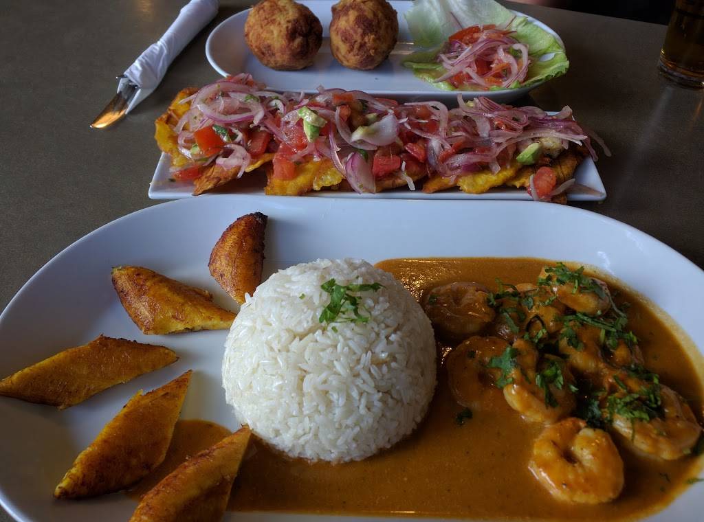 International Cuisine Bar and Grill | restaurant | 3508 E Lake St, Minneapolis, MN 55406, USA | 6123536296 OR +1 612-353-6296