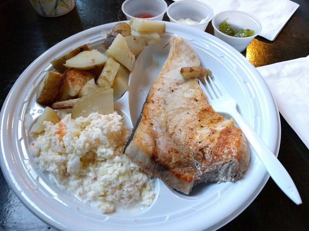 Off Shore Pier | restaurant | 637 3rd Avenue Extension, Rensselaer, NY 12144, USA | 5182839880 OR +1 518-283-9880