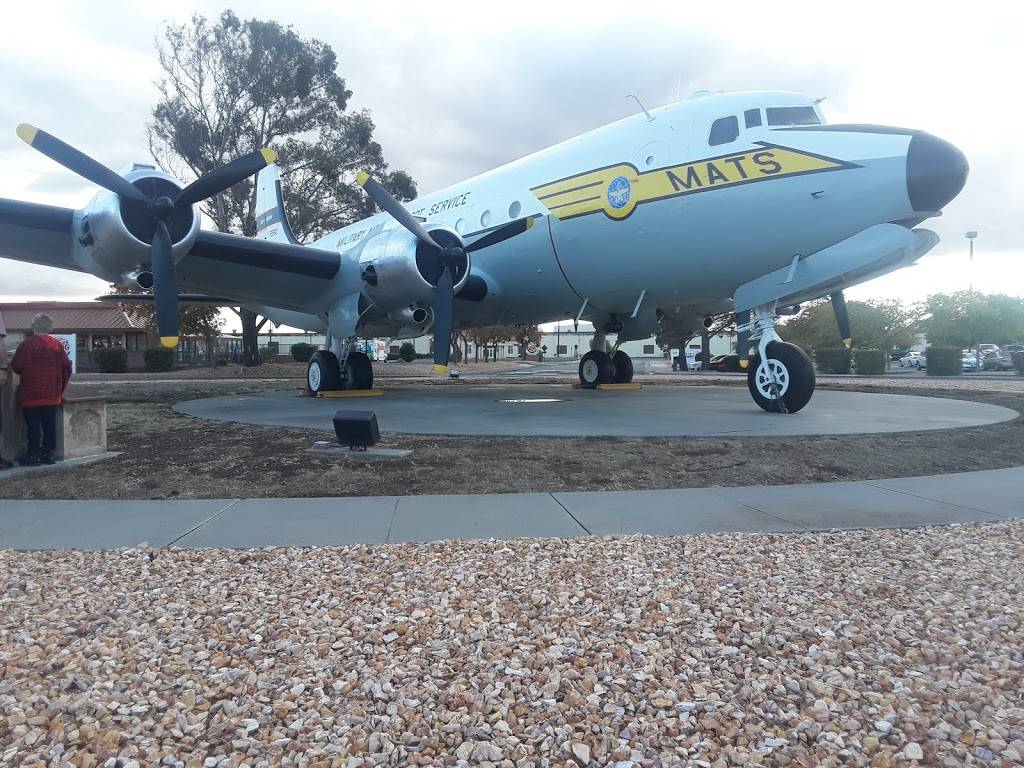 Arbys | restaurant | 461 Skymaster Dr, Travis AFB, CA 94535, USA | 7074374490 OR +1 707-437-4490