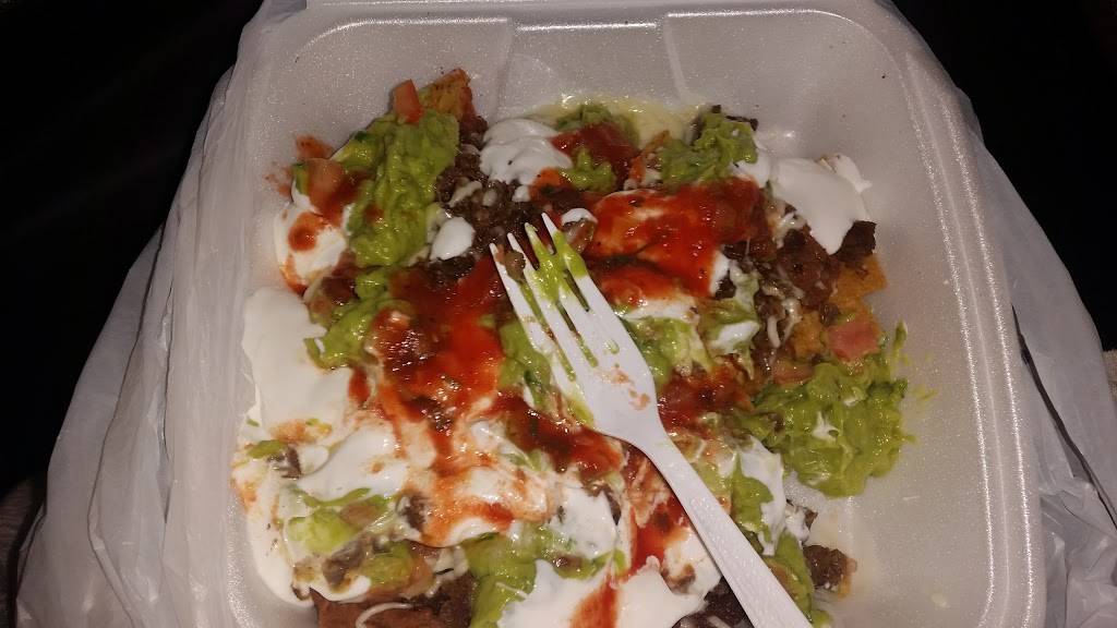 Lazos Tacos | restaurant | 2009 N Western Ave, Chicago, IL 60647, USA | 7734863303 OR +1 773-486-3303