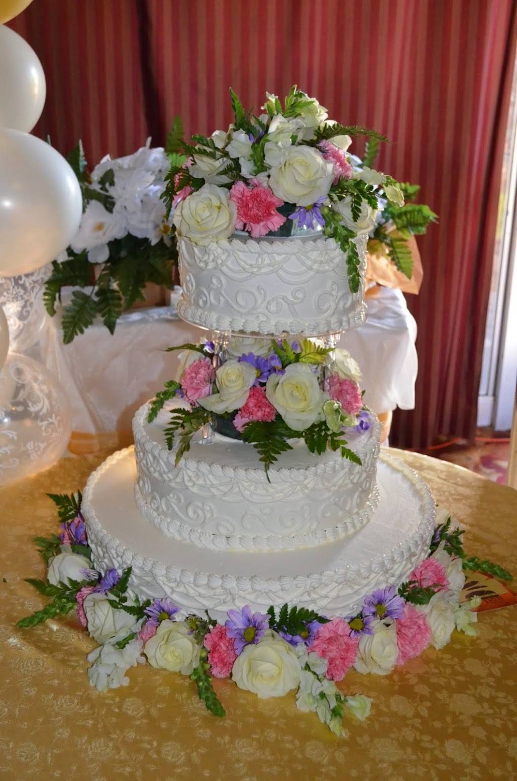 the lions hall & restaurant | restaurant | 3993 54th St, San Diego, CA 92105, USA | 6195821670 OR +1 619-582-1670