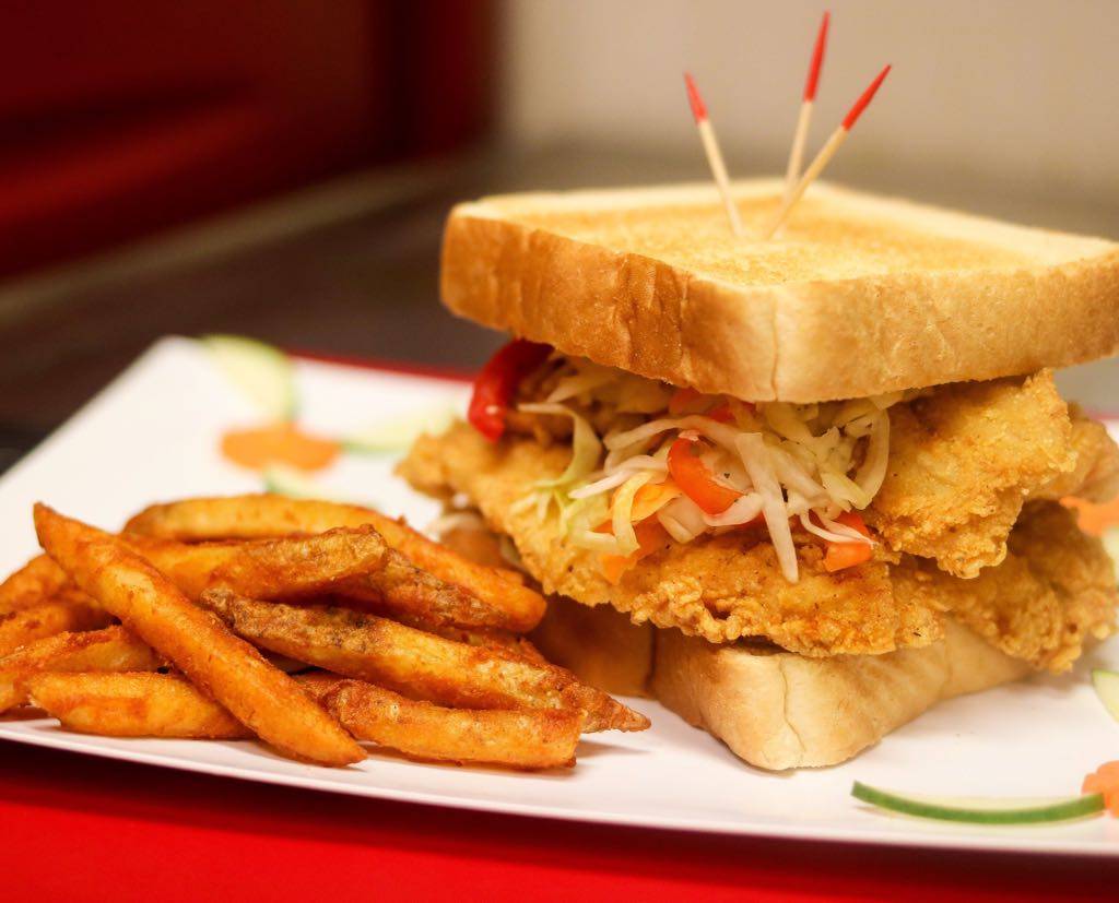 Delicious Dishes Restaurant | restaurant | 1143 Cooper St, Beverly, NJ 08010, USA | 6095316505 OR +1 609-531-6505