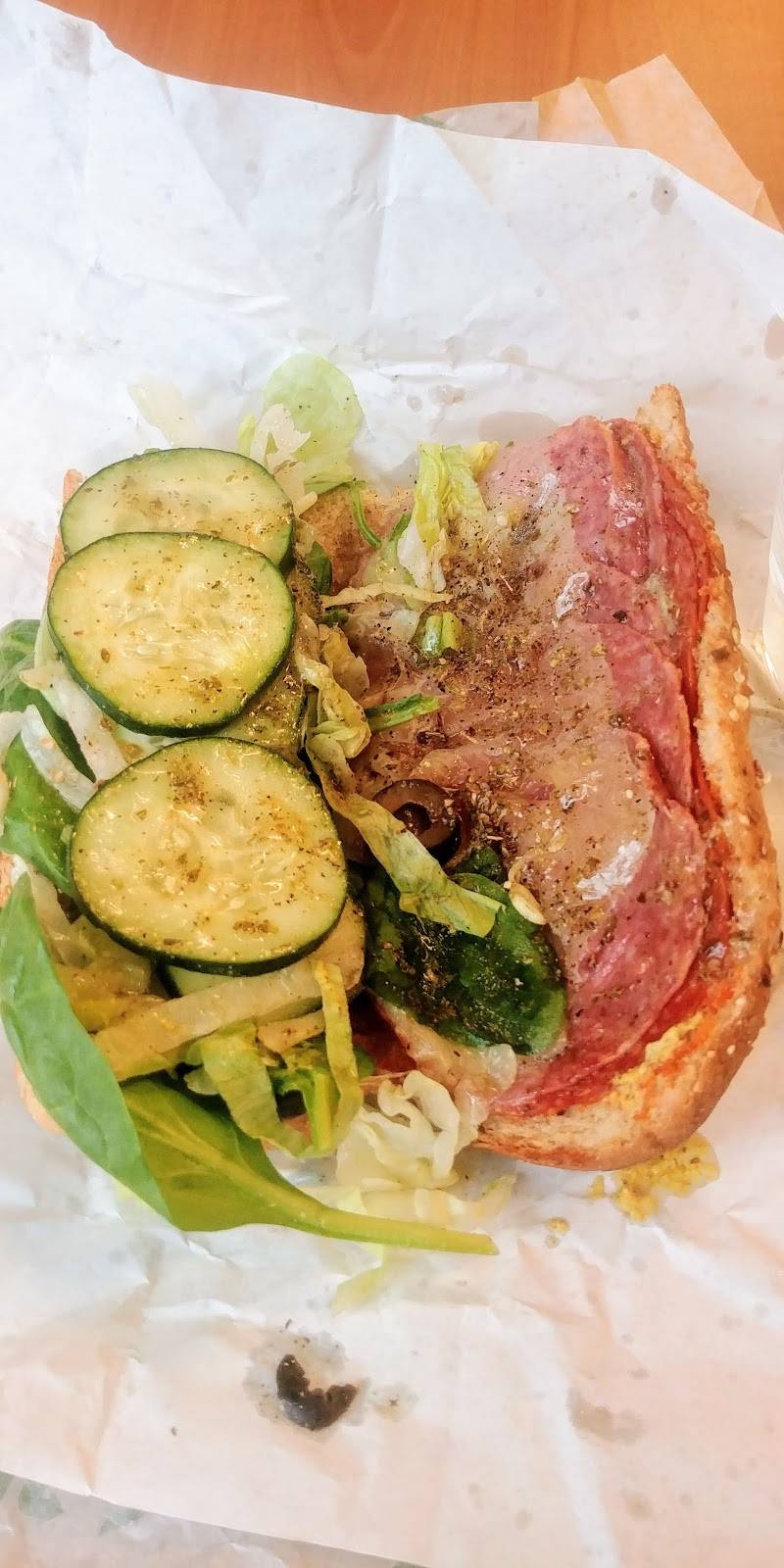 Subway | meal takeaway | 4328 SE 82nd Ave Store #H-6, Portland, OR 97266, USA | 5037888000 OR +1 503-788-8000