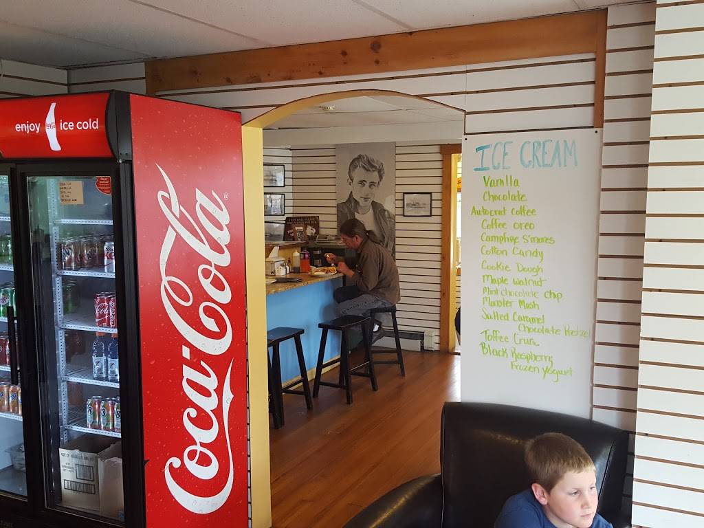 Island Scoop | restaurant | 79 North Rd, Jamestown, RI 02835, USA | 4015600223 OR +1 401-560-0223