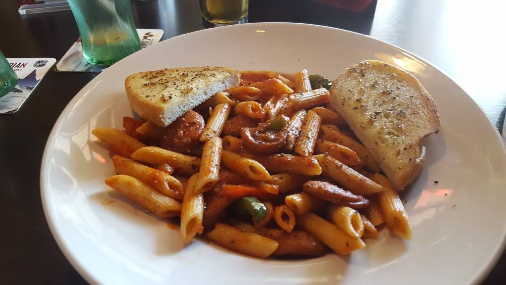 Red Rock Canyon | restaurant | 365 N Front St, Belleville, ON K8P 5A5, Canada | 6139668210 OR +1 613-966-8210