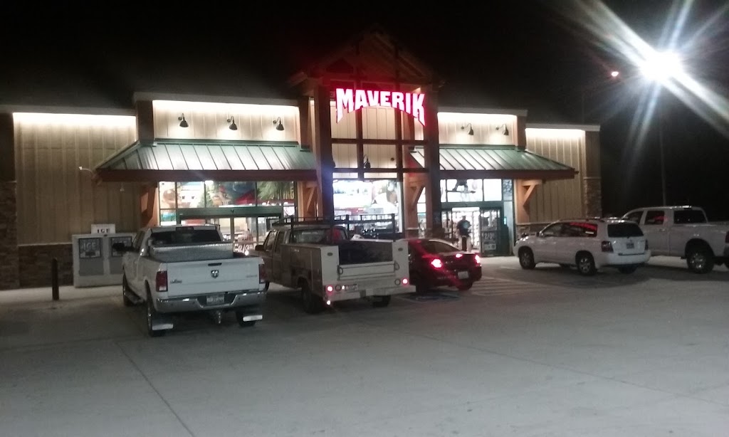 Maverik Adventures First Stop | restaurant | 425 Hayden Ave, Hayden, ID 83835, USA | 2087722749 OR +1 208-772-2749