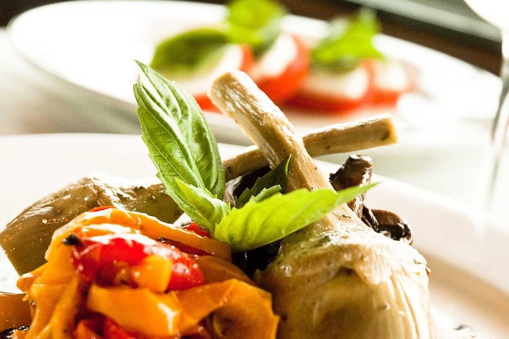 Cafe Roma | meal takeaway | 2175 Point Blvd #120, Elgin, IL 60123, USA | 8478367662 OR +1 847-836-7662