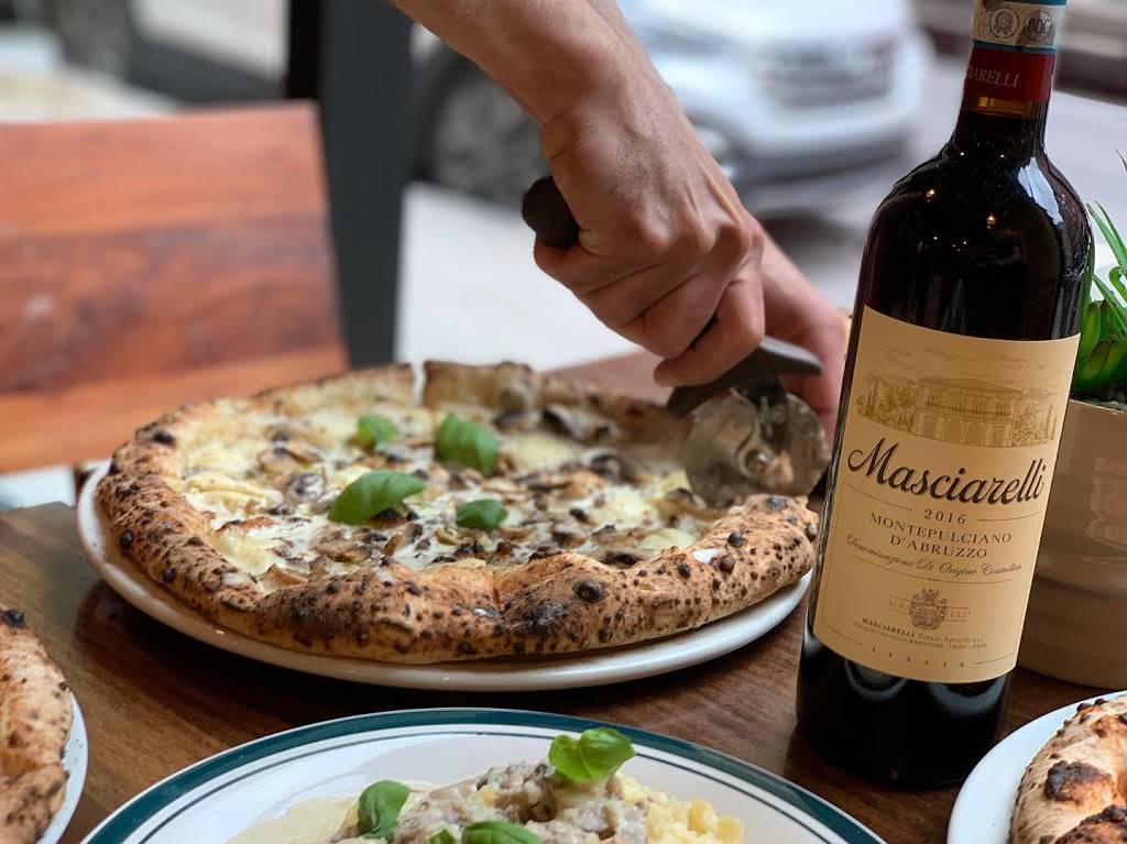 Brigade Sherbrooke, pizzeria napolitaine et pâtes | restaurant | 1824 Rue King Ouest, Sherbrooke, QC J1J 2E2, Canada | 8198200594 OR +1 819-820-0594