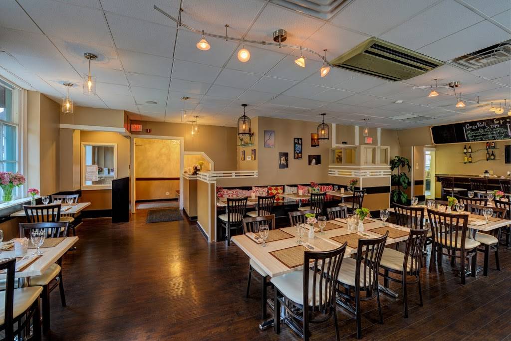 5 Thai Bistro | restaurant | 40 Pleasant St, Portsmouth, NH 03801, USA | 6033738871 OR +1 603-373-8871