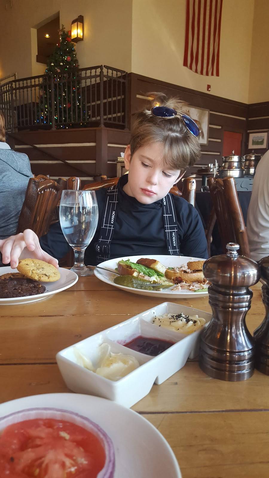 Allies Cabin | restaurant | On Mountain, Beaver Creek, CO 81620, USA | 9707545545 OR +1 970-754-5545