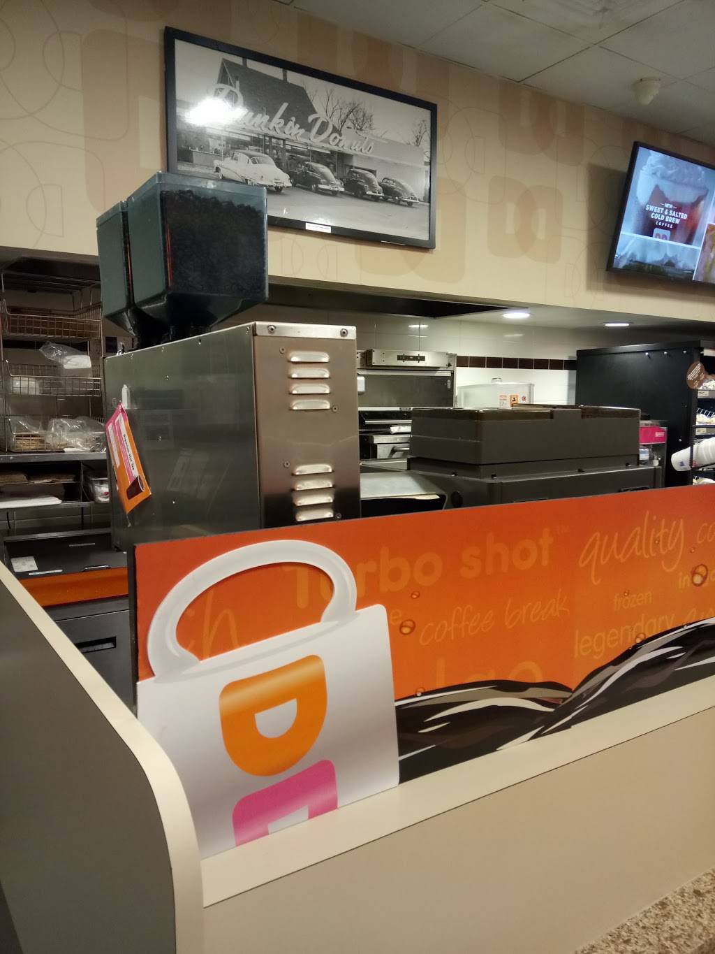 Dunkin Donuts | cafe | 81 Jericho Turnpike, Jericho, NY 11753, USA | 5163347351 OR +1 516-334-7351