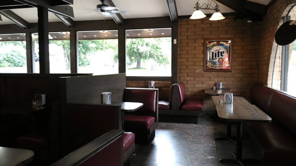 Wyandot Barbeque | restaurant | 7215 W 75th St, Overland Park, KS 66204, USA | 9133410609 OR +1 913-341-0609