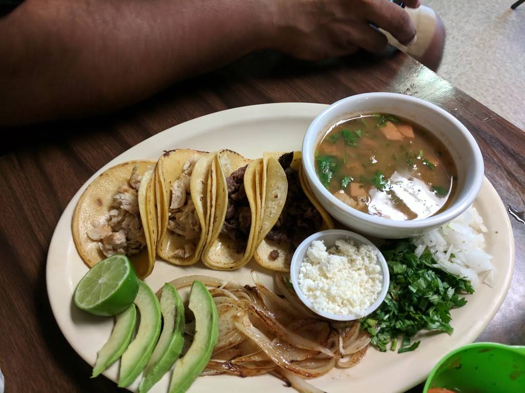 Taco Riendo | restaurant | 9115 US-259, Nacogdoches, TX 75965, USA | 9365591998 OR +1 936-559-1998