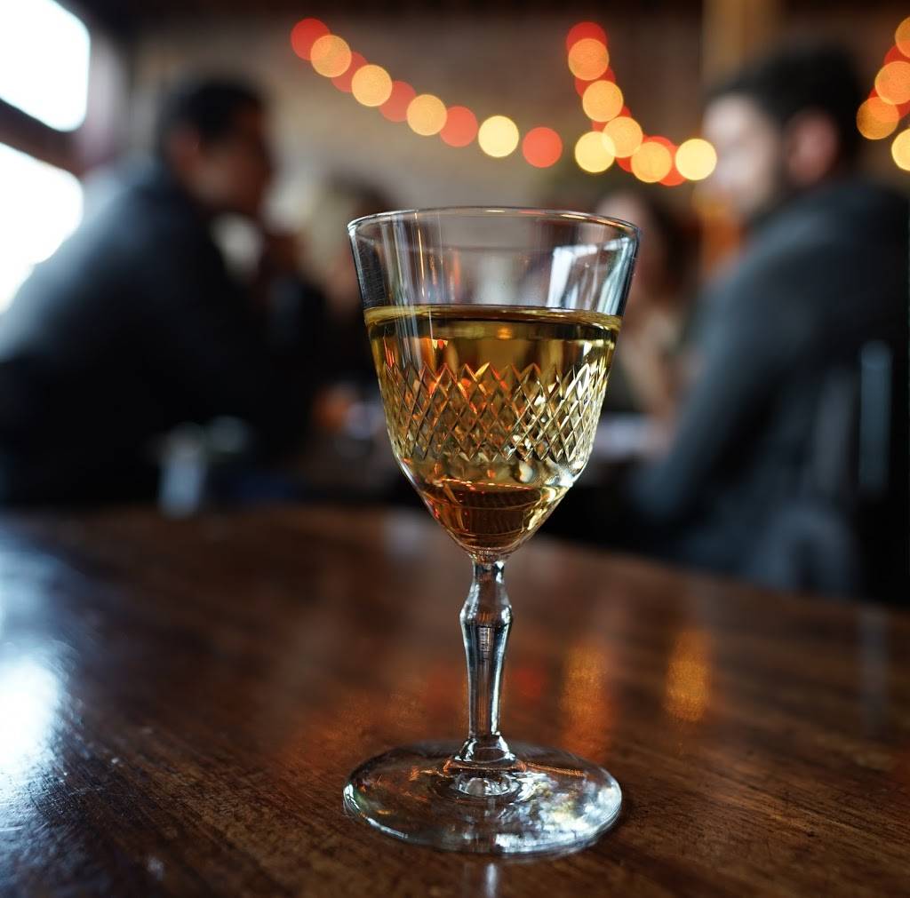 Almond and Oak | restaurant | 3311 Grand Ave, Oakland, CA 94610, USA | 5102509550 OR +1 510-250-9550