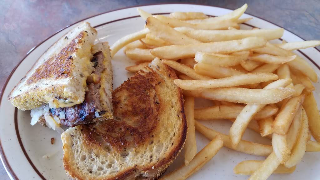 Toms Burgers 26 | restaurant | 1805 W Ave J, Lancaster, CA 93534, USA | 6617295777 OR +1 661-729-5777