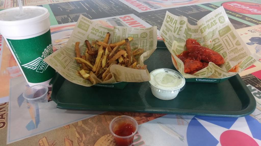 Wingstop | restaurant | 1712 W 119th St, Chicago, IL 60643, USA | 7739289464 OR +1 773-928-9464