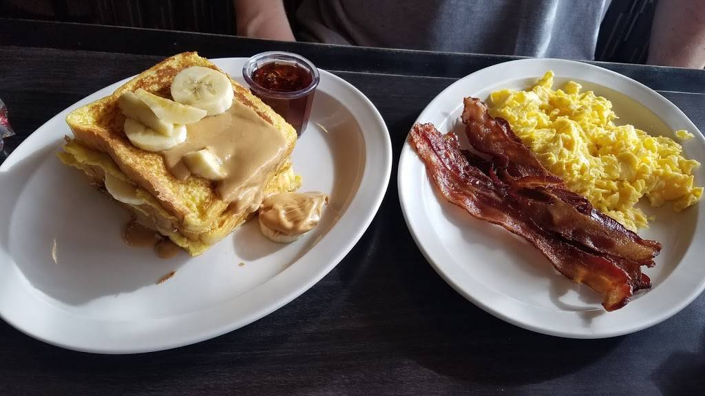 Leenas Cafe | cafe | 17732 15th Ave NE, Shoreline, WA 98155, USA | 2063644919 OR +1 206-364-4919