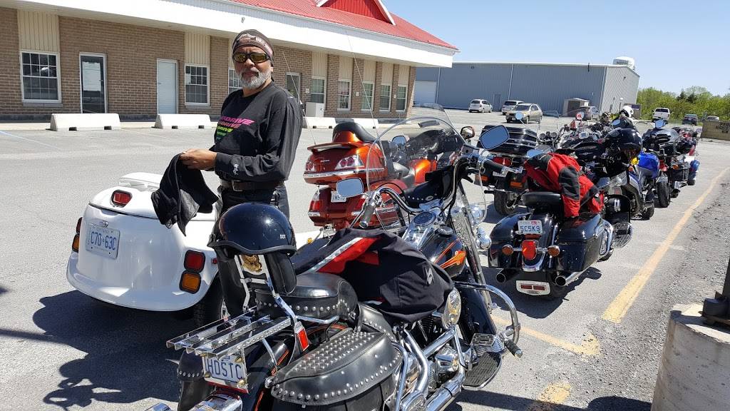 Itty Bitty Diner | restaurant | 7 Snow Rd, Napanee, ON K7R 3Y5, Canada | 6133545445 OR +1 613-354-5445