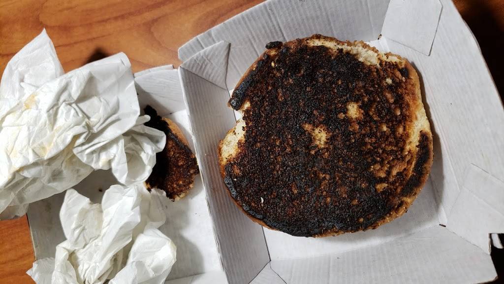 Chick-fil-A | restaurant | 1320 Veterans Pkwy, Clarksville, IN 47129, USA | 8122827573 OR +1 812-282-7573