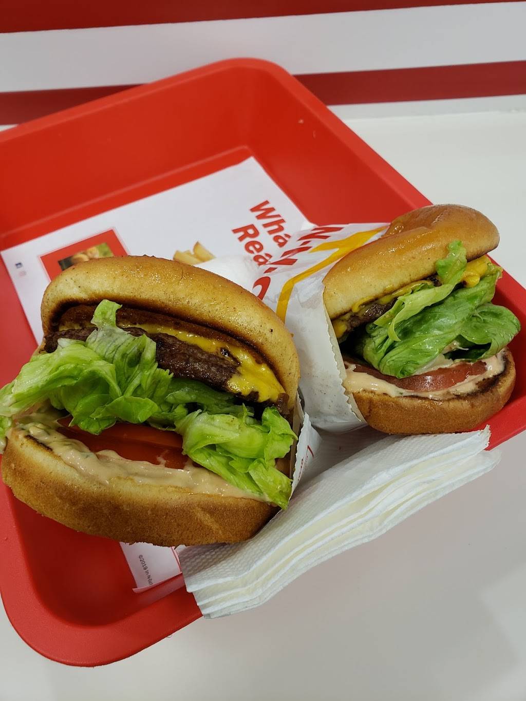 In-N-Out Burger | restaurant | 2625 W Kettleman Ln, Lodi, CA 95242, USA | 8007861000 OR +1 800-786-1000