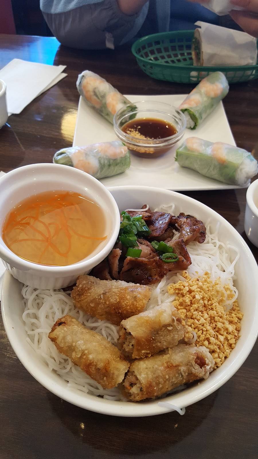 Pho Ha Tien | restaurant | 1900 Ocean Ave, San Francisco, CA 94127, USA | 4153372168 OR +1 415-337-2168