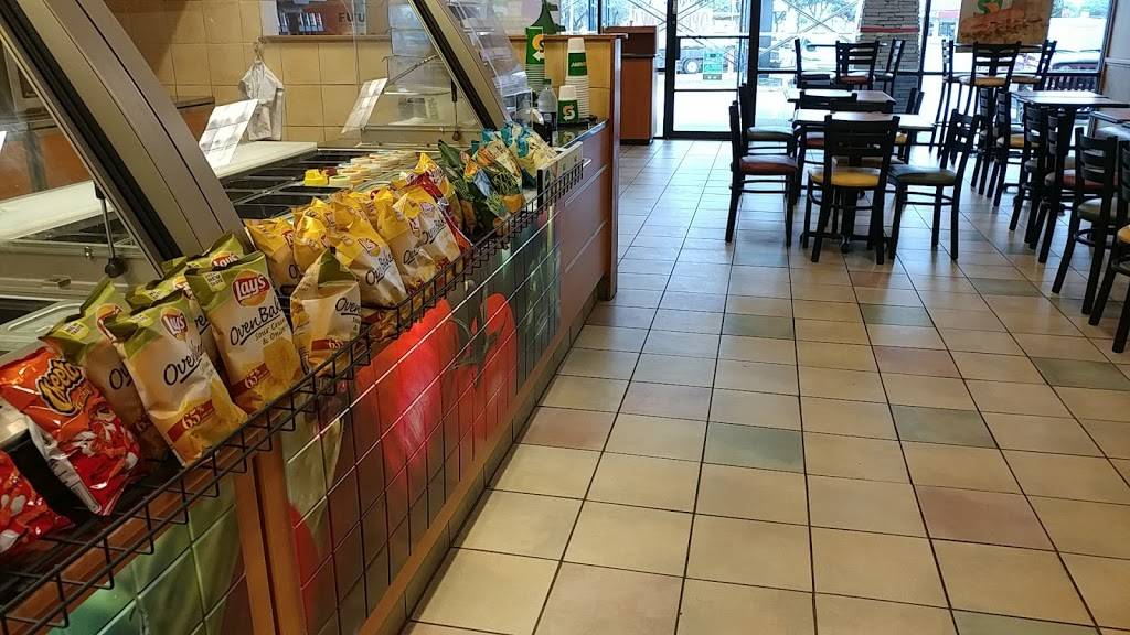 Subway Restaurants | restaurant | 230 West Parker Road Suite 180A Cambridge Square, Plano, TX 75075, USA | 9728814640 OR +1 972-881-4640