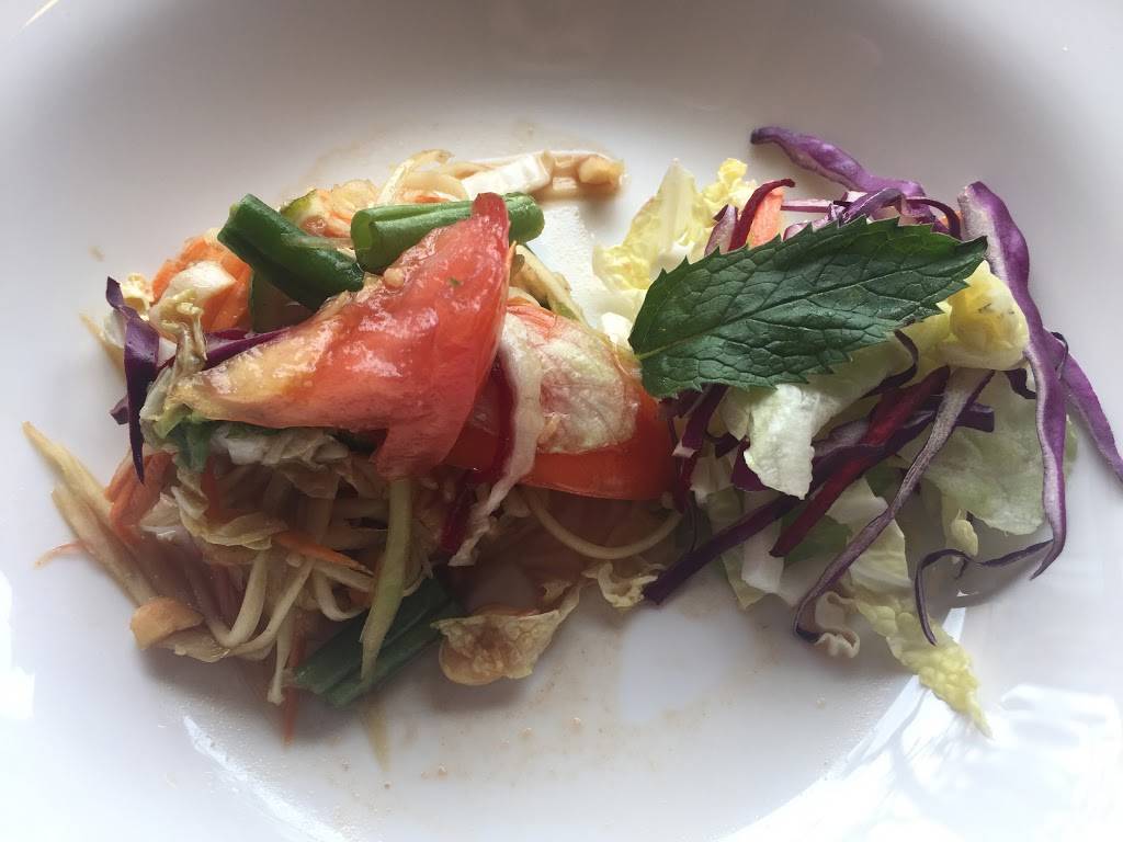 Rincome Thai Cuisine | restaurant | 3030 Columbia Pike, Arlington, VA 22204, USA | 7039790144 OR +1 703-979-0144