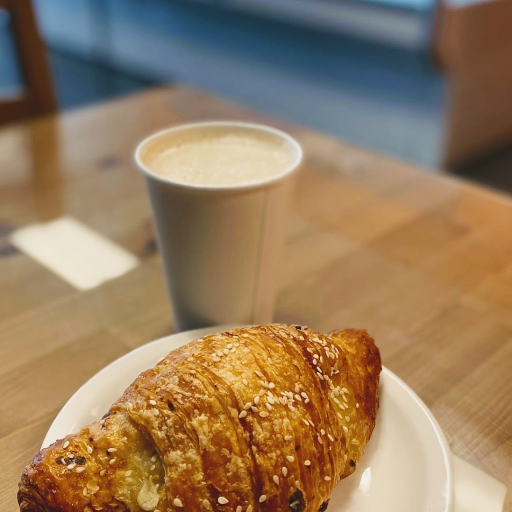 Estrella Bakery | bakery | 1461 N Goldenrod Rd, Orlando, FL 32807, USA | 4074403677 OR +1 407-440-3677