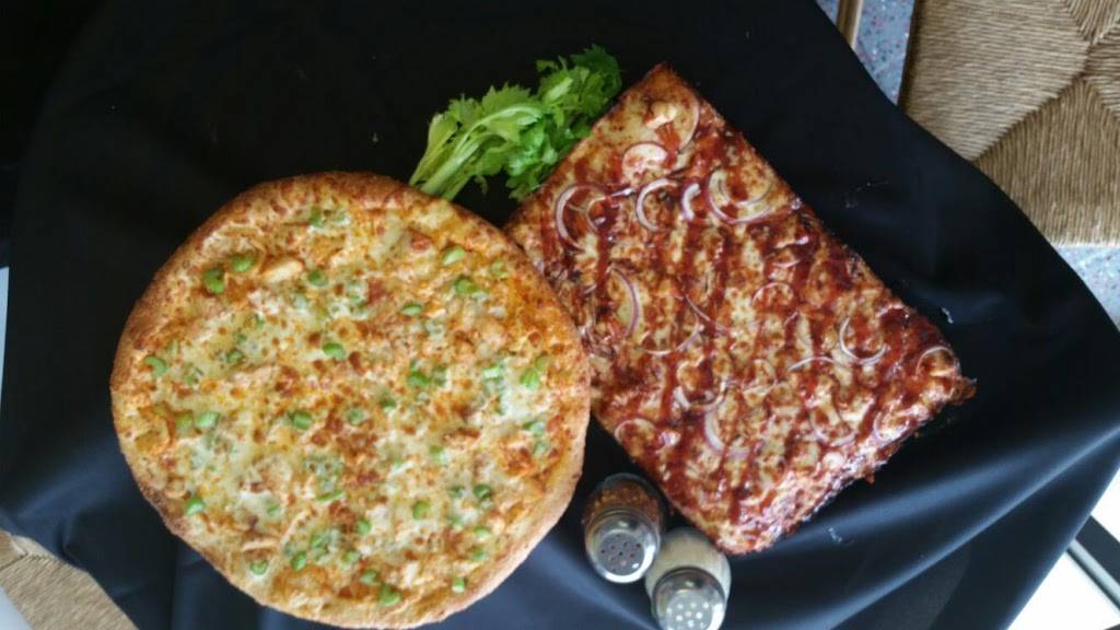 Passport Pizza | meal delivery | 16575 E 10 Mile Rd, Eastpointe, MI 48021, USA | 5867773900 OR +1 586-777-3900