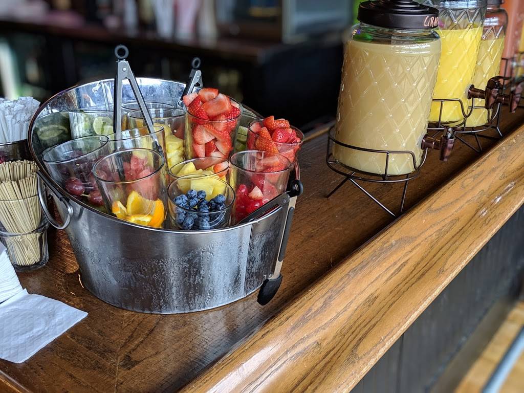 Bobcat Bonnie’s | restaurant | 240 W Nine Mile Rd, Ferndale, MI 48220, USA | 2486770158 OR +1 248-677-0158