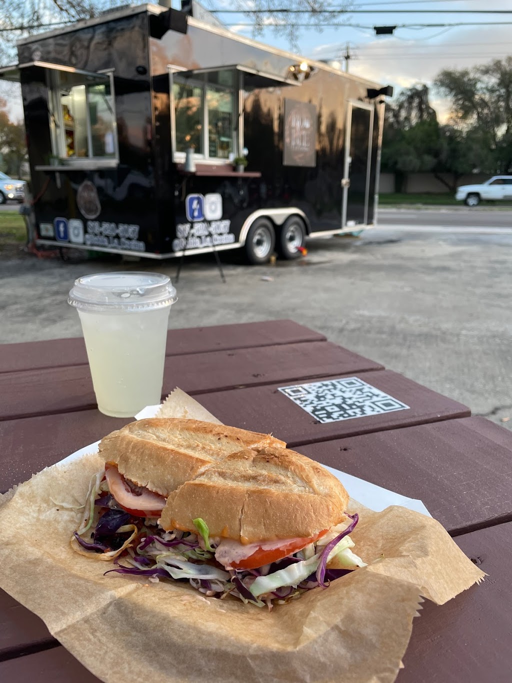 Roble La Cocina | restaurant | 5625 Memorial Hwy, Tampa, FL 33615, USA | 8135205057 OR +1 813-520-5057