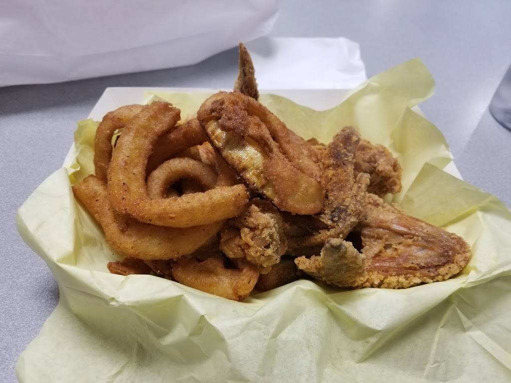 PTS FRIED CHICKEN AND FISH | restaurant | 6769 Abrams Rd, Dallas, TX 75231, USA | 2142990344 OR +1 214-299-0344