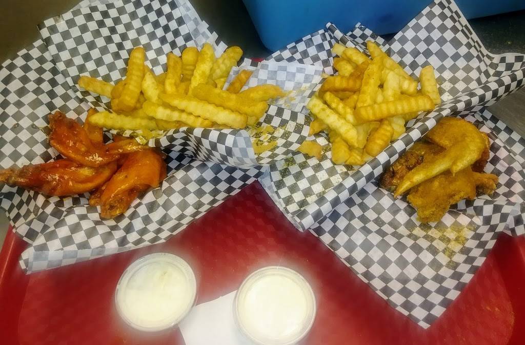 Dbos Wings N More | restaurant | 4407 Elvis Presley Blvd, Memphis, TN 38116, USA | 9013459464 OR +1 901-345-9464
