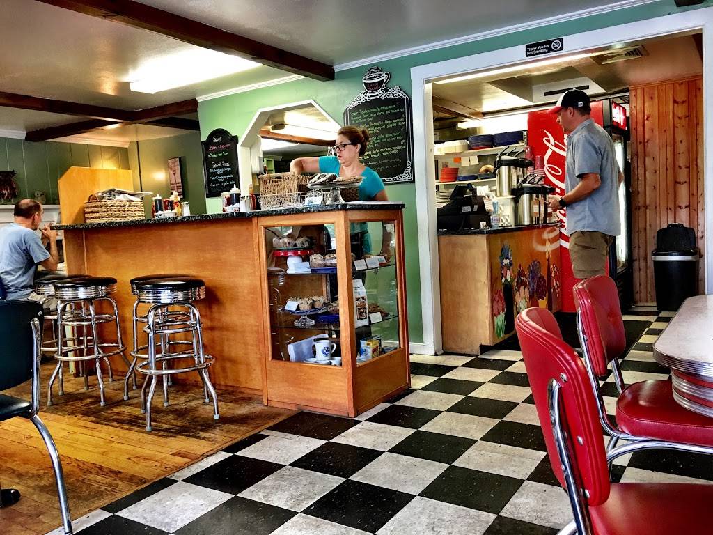 Somewhere In Time | cafe | 3175 Gold Star Hwy, Mystic, CT 06355, USA | 8605361985 OR +1 860-536-1985