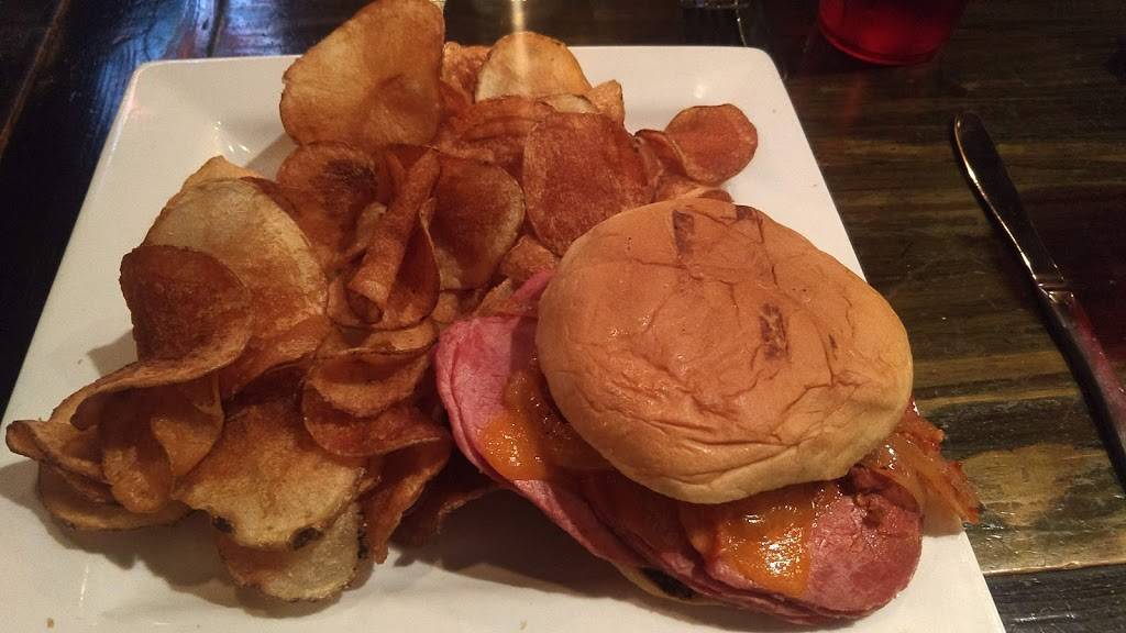 Conroys Public House | restaurant | 5285 W 95th St, Overland Park, KS 66207, USA | 9136482244 OR +1 913-648-2244