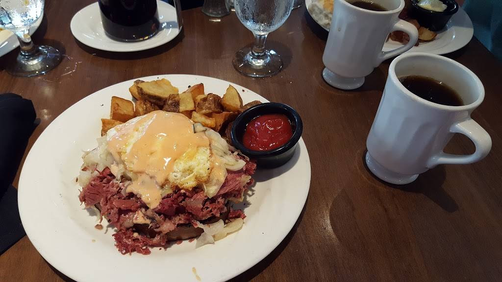 The Classic Cup Cafe | cafe | 301 W 47th St, Kansas City, MO 64112, USA | 8167531840 OR +1 816-753-1840