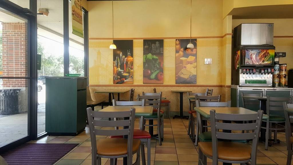 Subway Restaurants | restaurant | 5475 W Loop S #200, Houston, TX 77081, USA | 7136678220 OR +1 713-667-8220