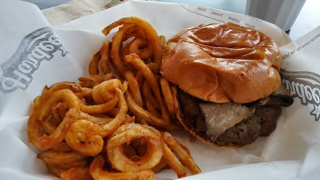 Hardees | restaurant | 935 N Kentucky St, Kingston, TN 37763, USA | 8653761308 OR +1 865-376-1308